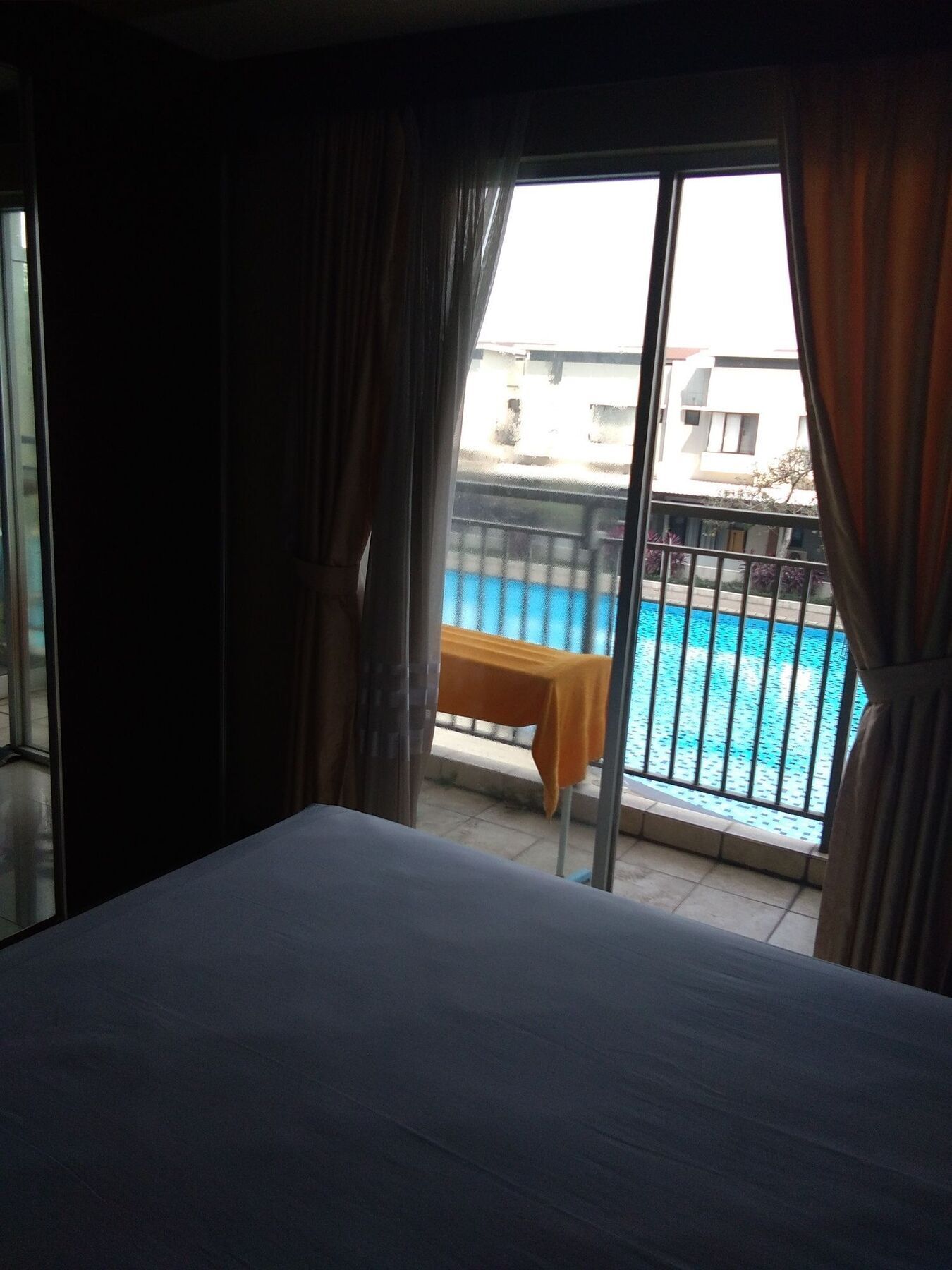 3 Bedroom Thamrin Apartemen *